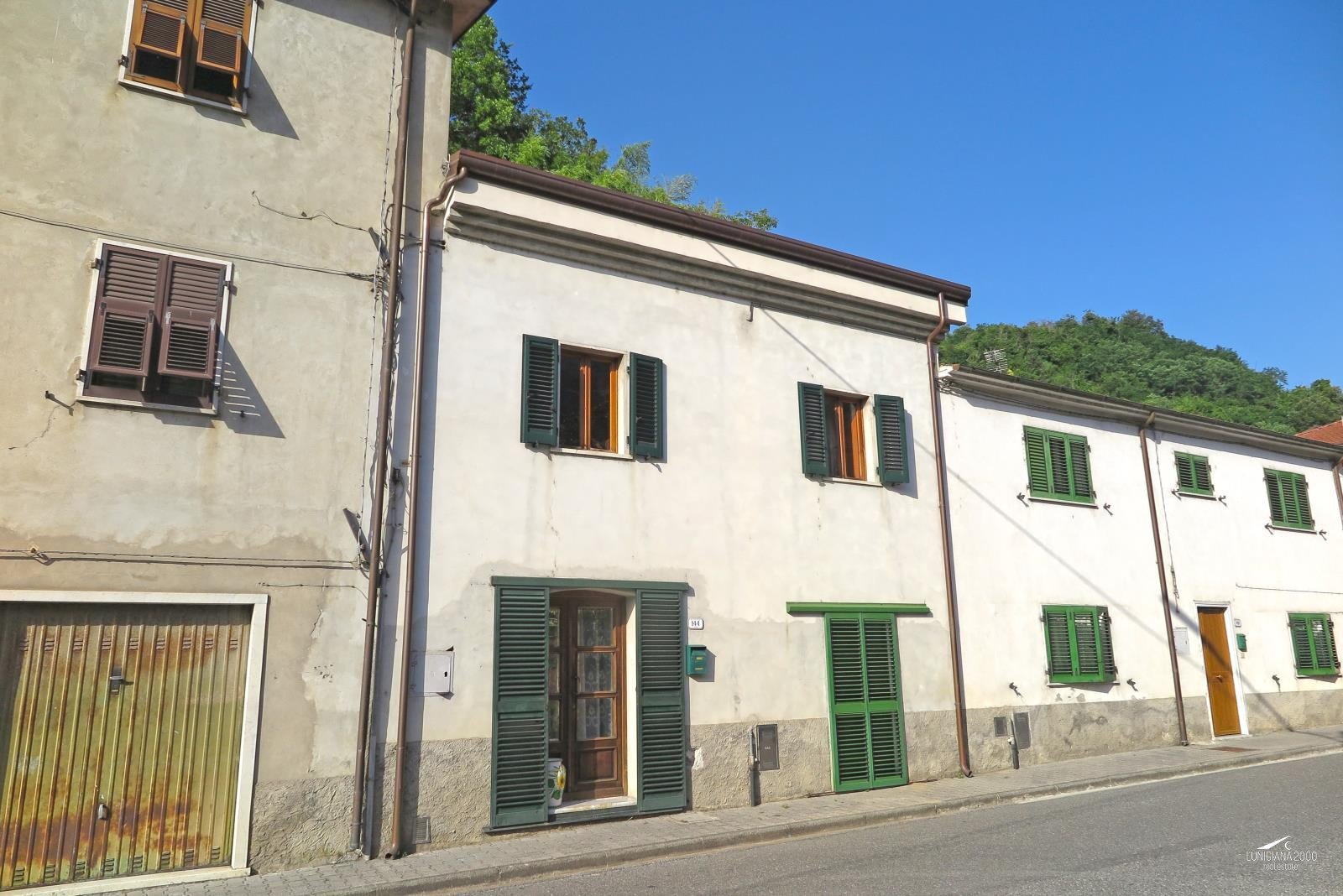 Casa semi-indipendente ristrutturata