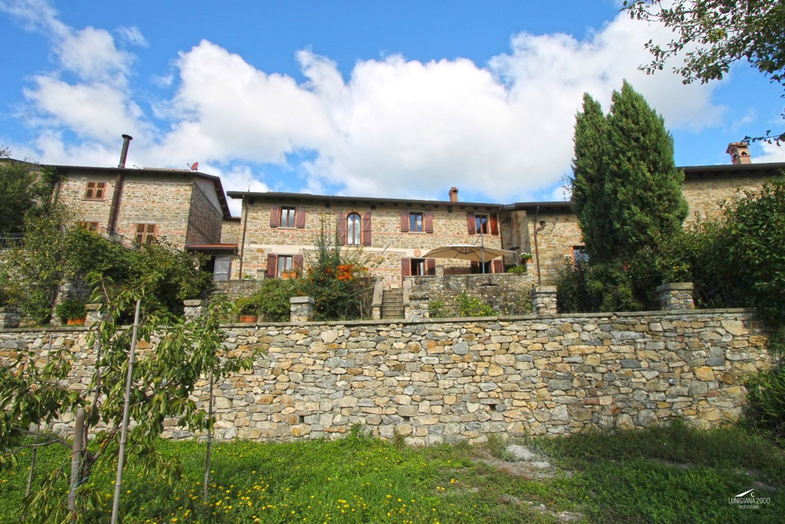 Casale in pietra