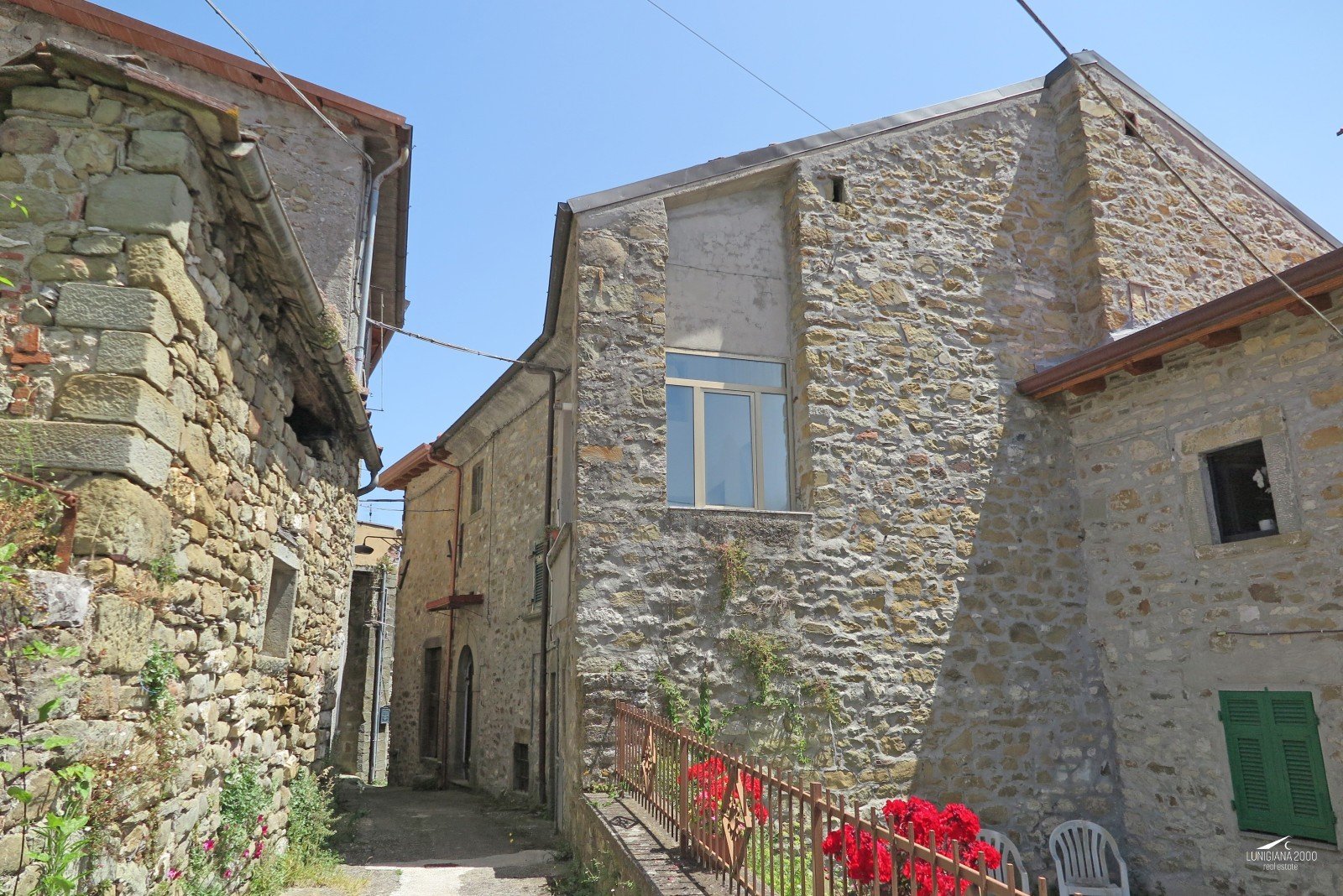 Casa terra tetto