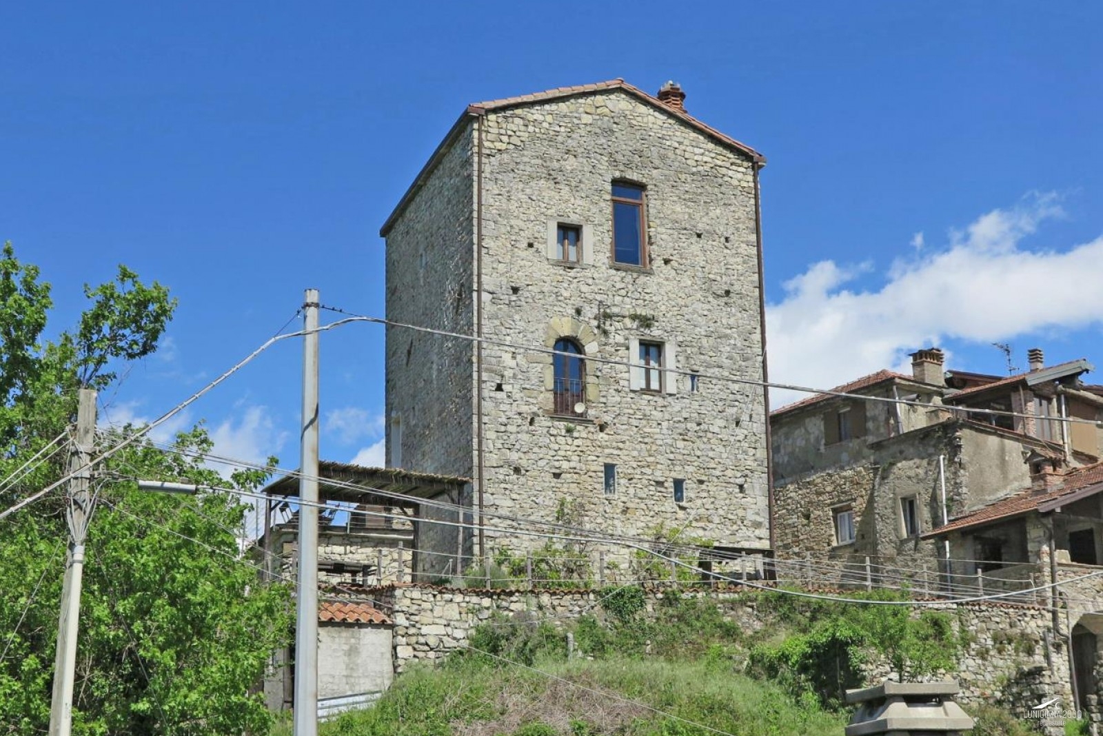 Casa torre in pietra dell'anno 1000